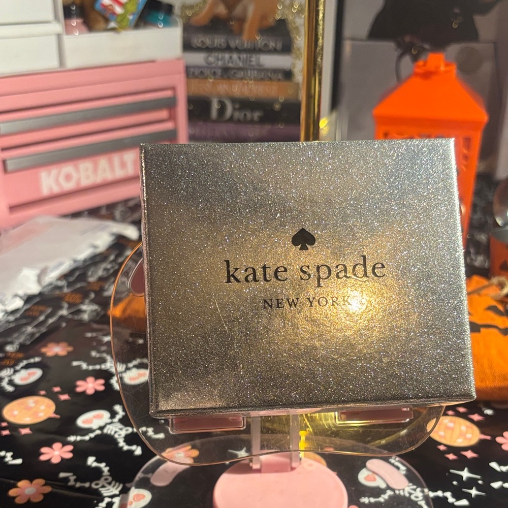 NIB! Kate Spade Glittering Silver Card Case